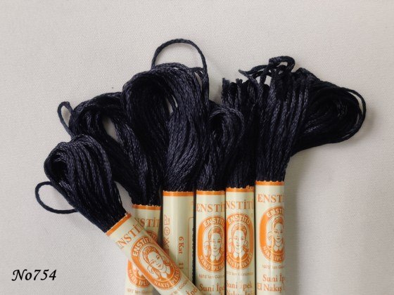 754 (DMC823) (2) (Medium) 560x560